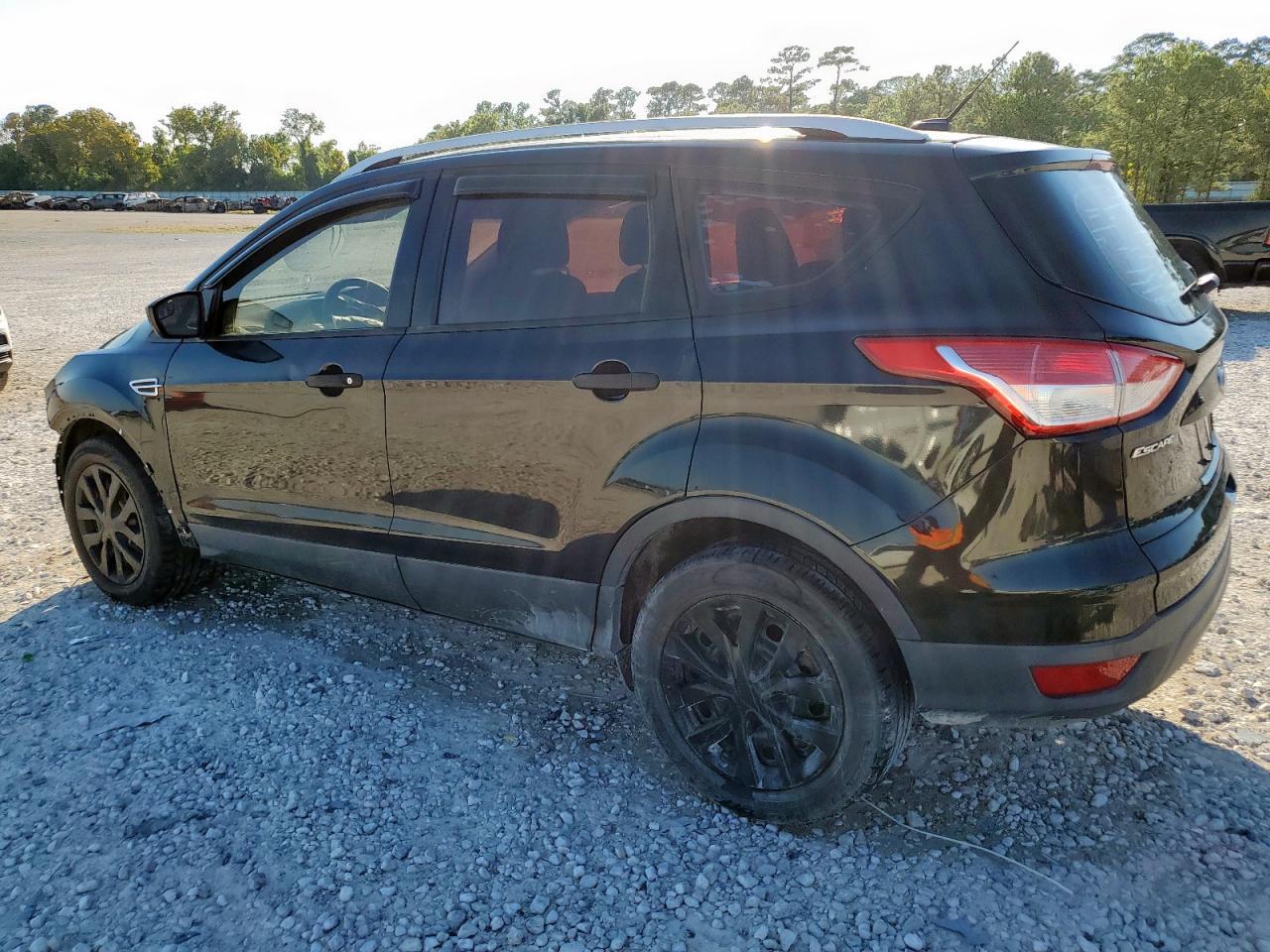 2015 Ford Escape - Фото 2