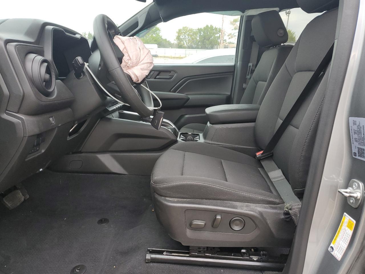 2024 Chevrolet Colorado Trail Boss - Фото 7