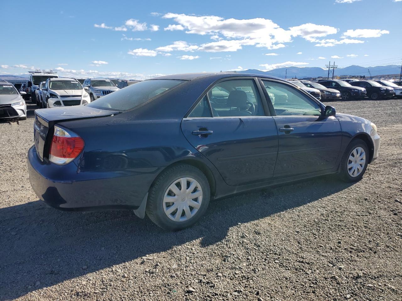 2005 Toyota Camry Le - Фото 3