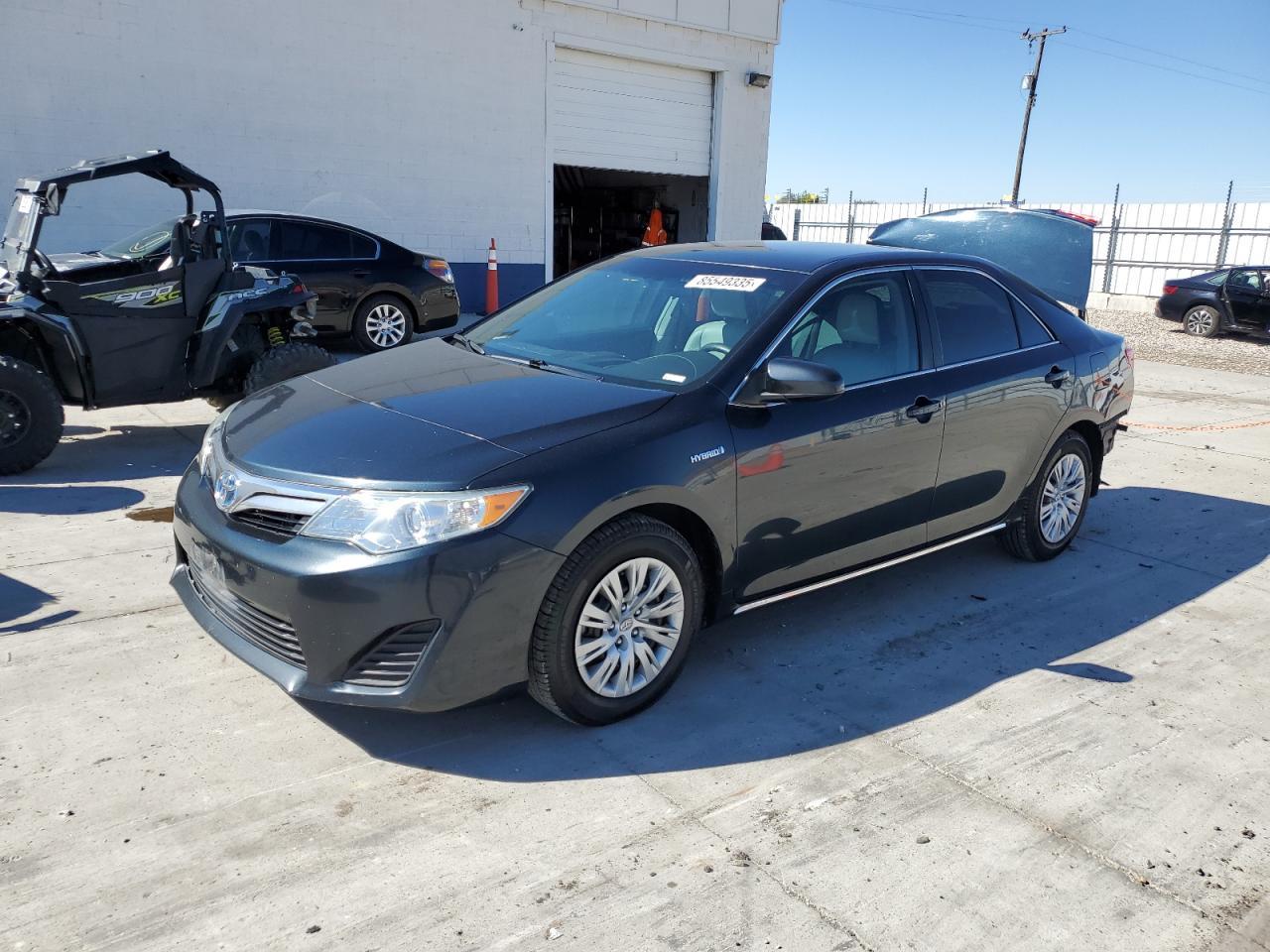 2014 Toyota Camry Hybrid