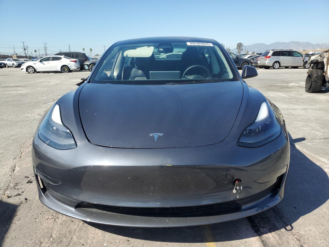2023 Tesla Model 3 - Image 5