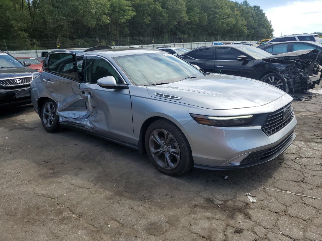 2023 Honda Accord Ex - Фото 4