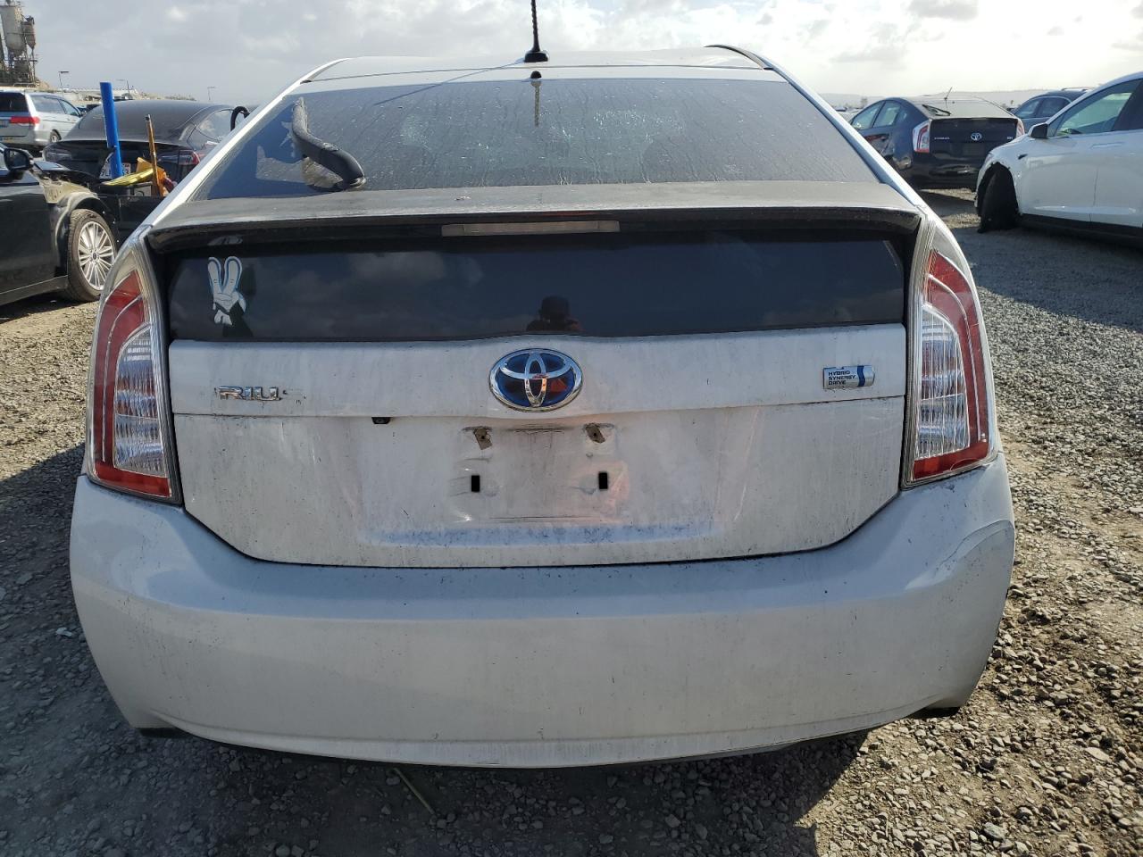 2015 Toyota Prius - Image 6