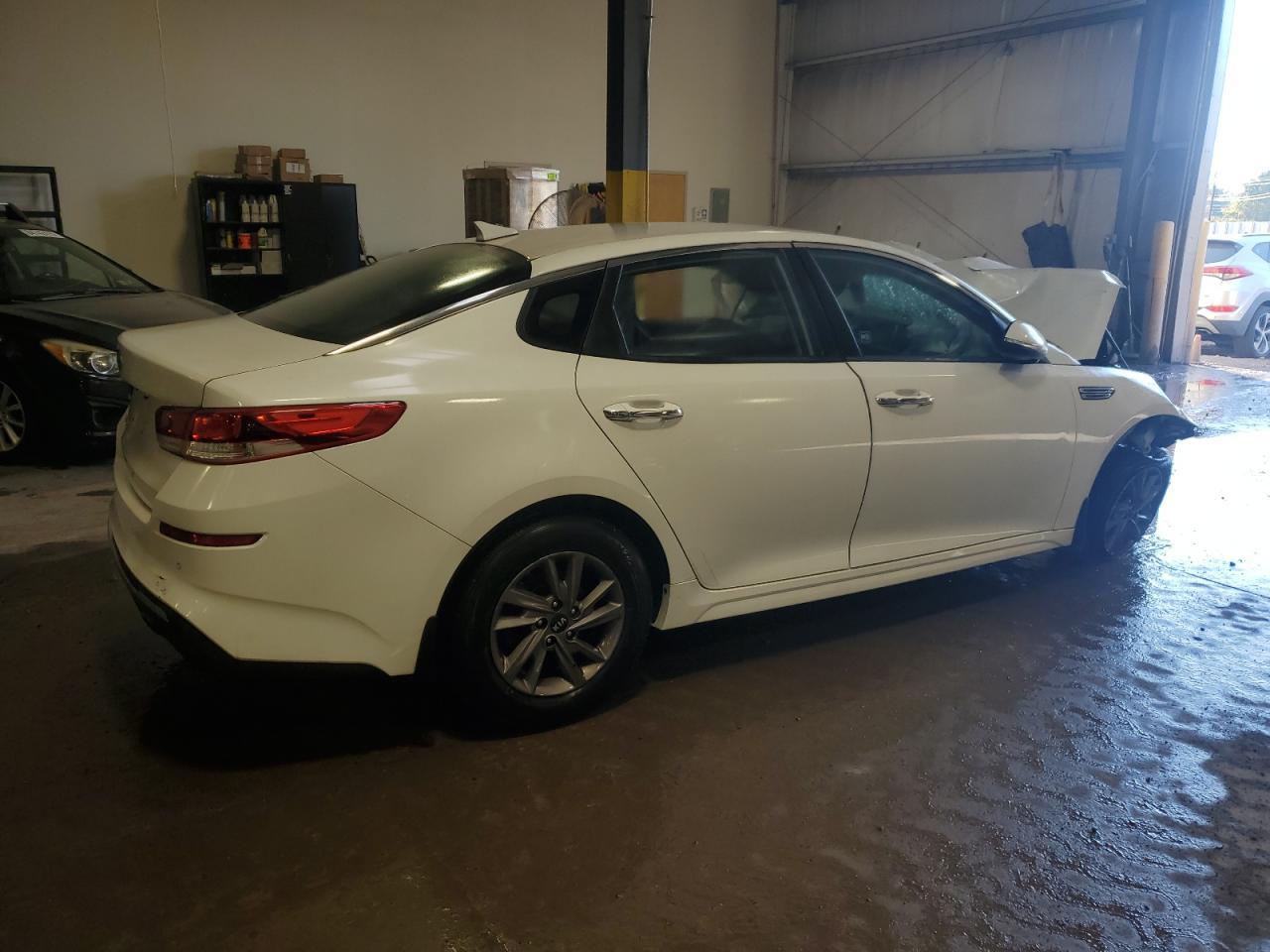 2020 Kia Optima Lx - Фото 3