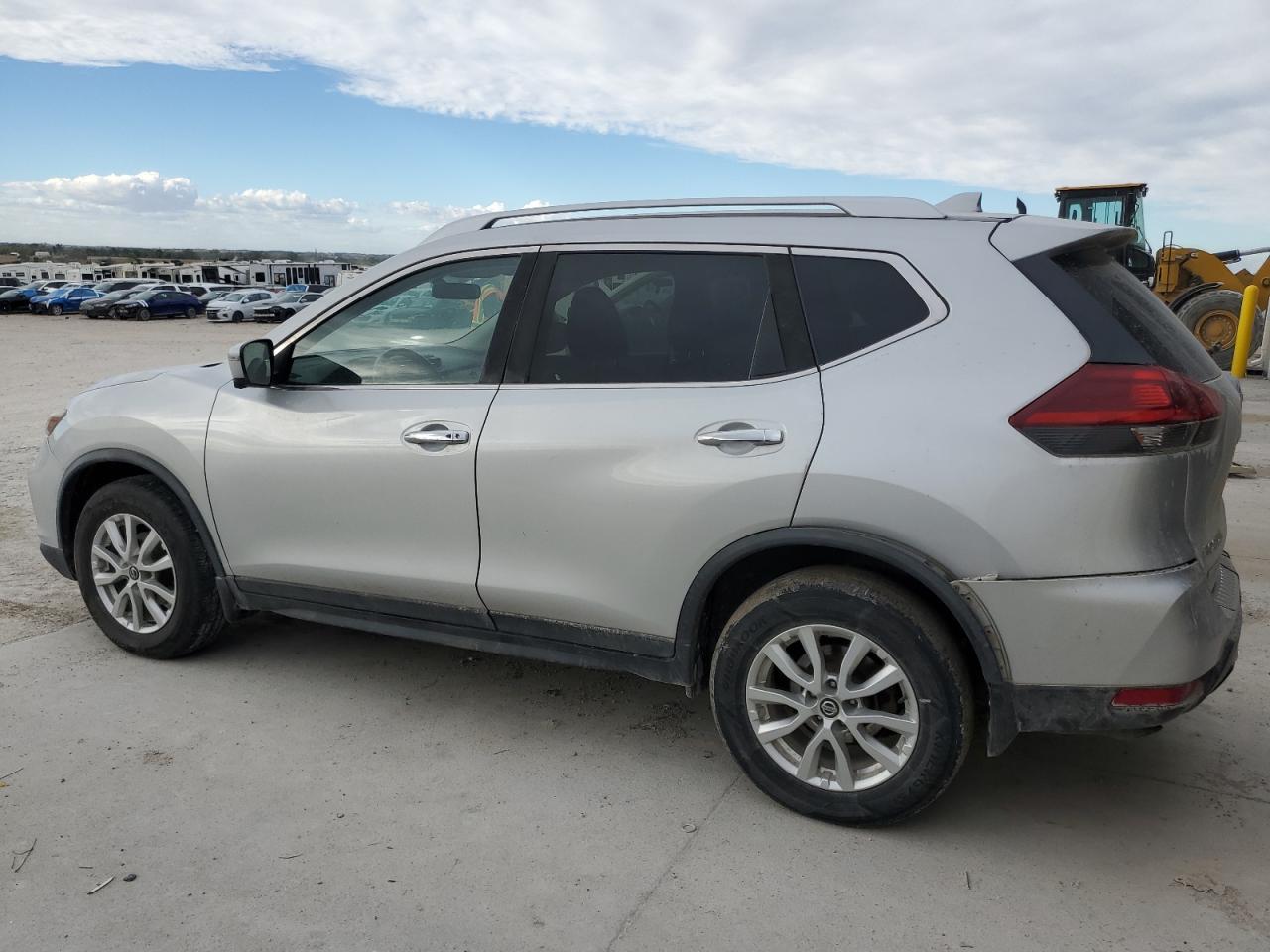 2018 Nissan Rogue S - Image 2