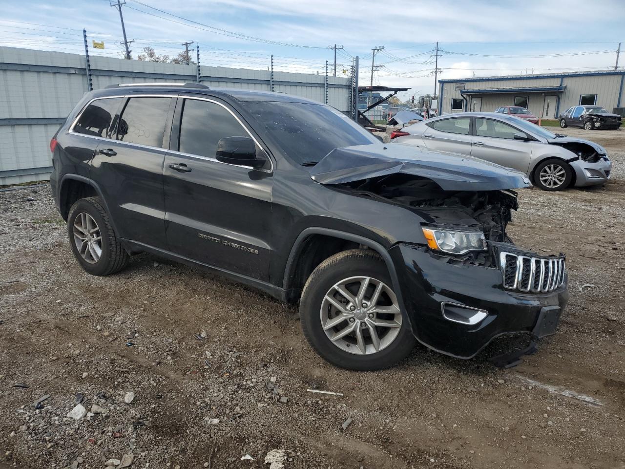 2017 Jeep Grand Cherokee Laredo - Фото 4