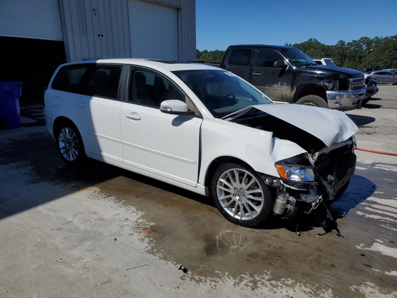 2009 Volvo V50 2.4I - Image 4