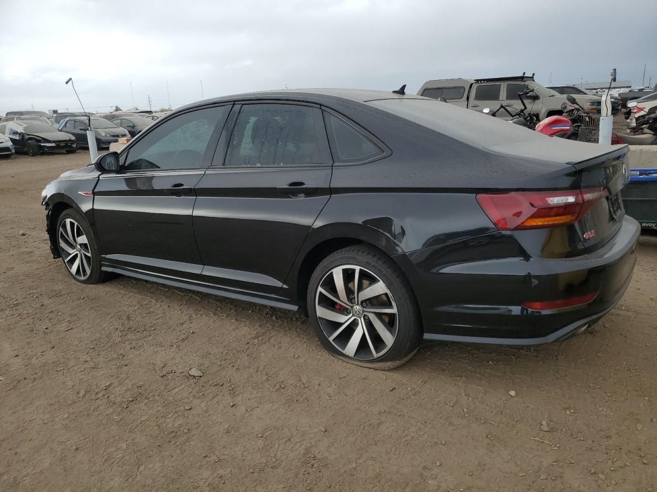 2019 Volkswagen Jetta Gli - Image 2