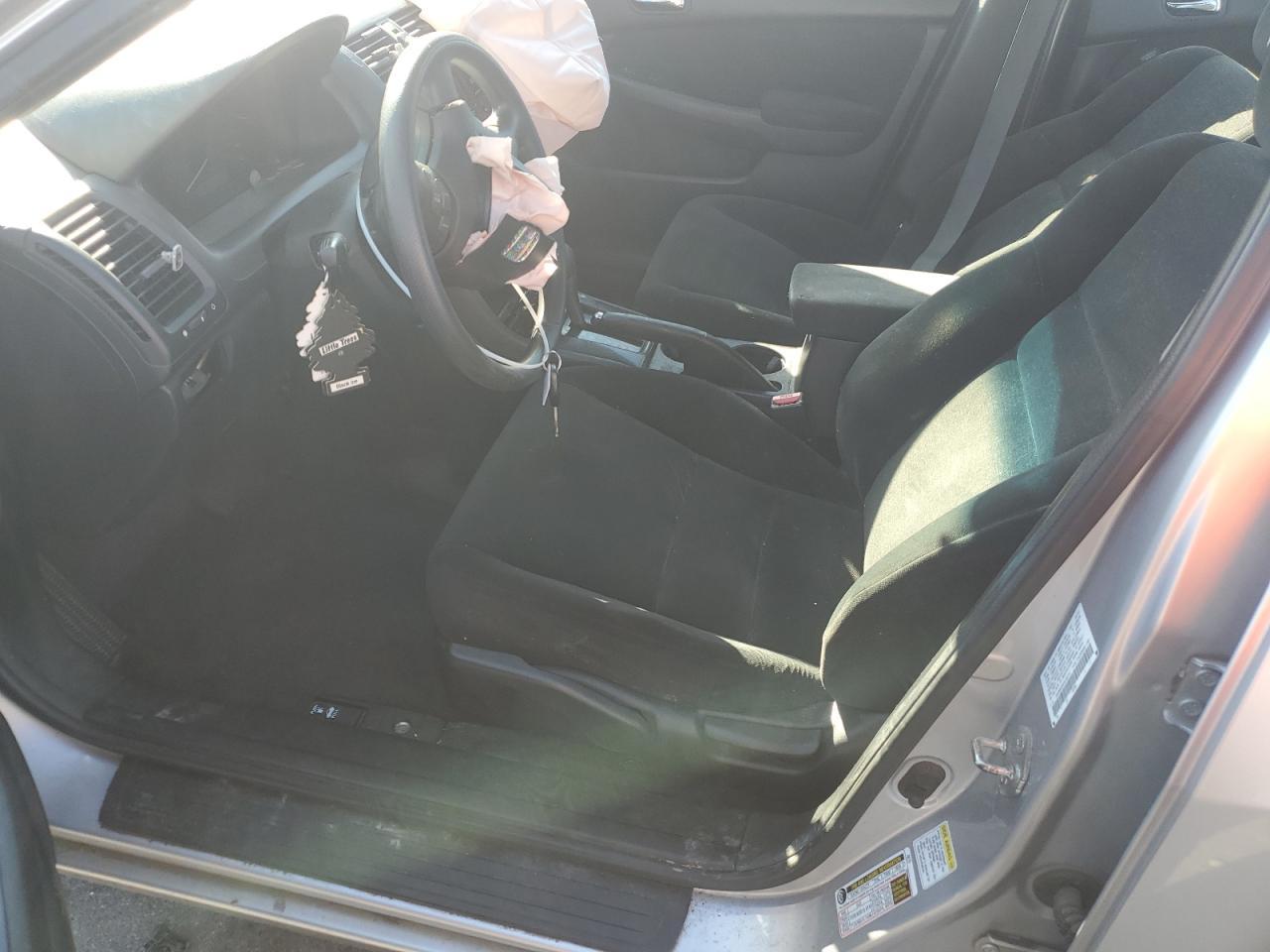 2007 Honda Accord - Image 7