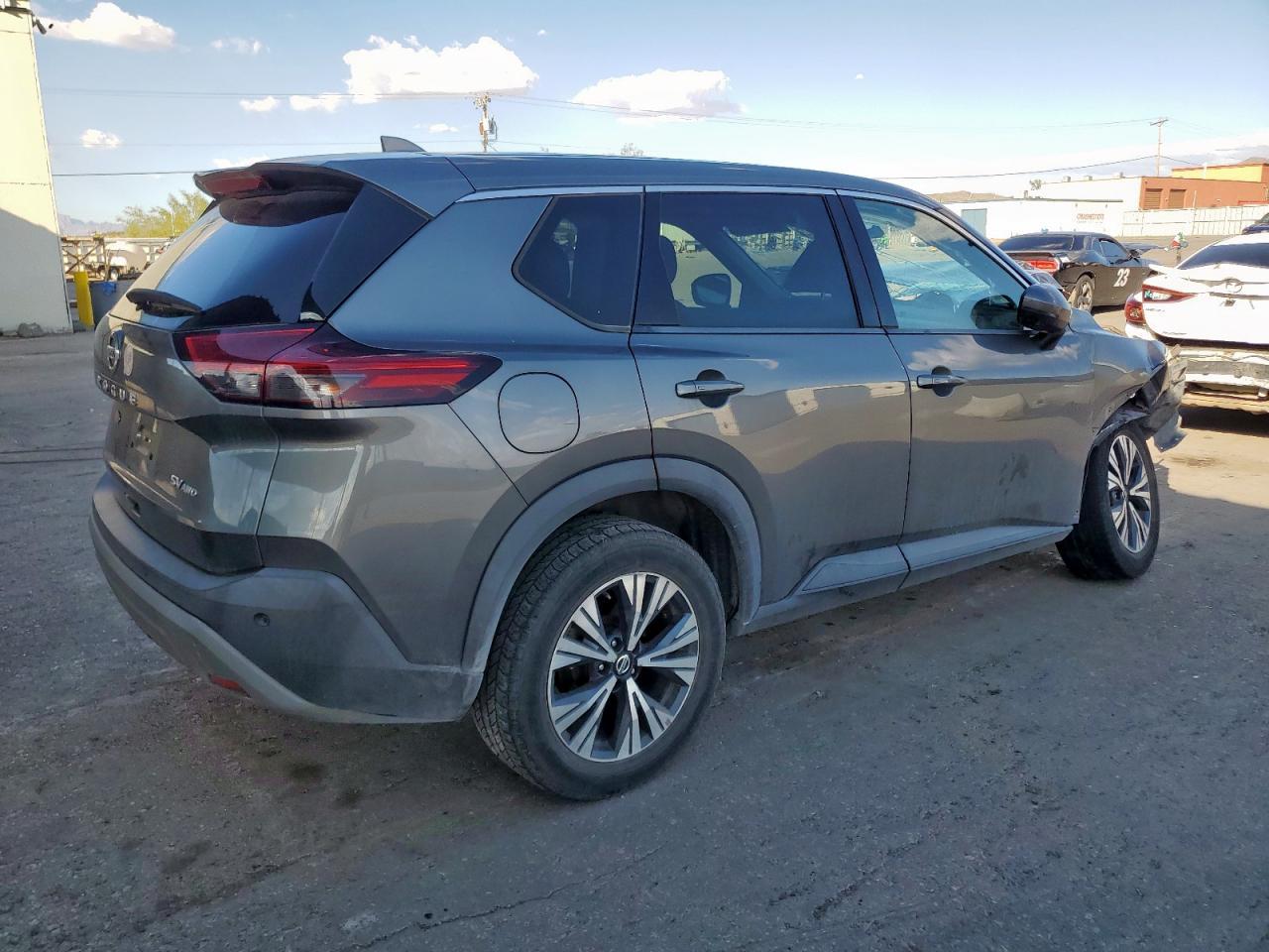 2021 Nissan Rogue Sv - Фото 3