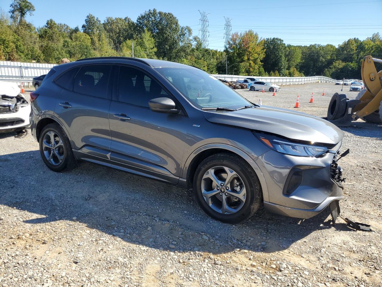 2023 Ford Escape St Line - Image 4