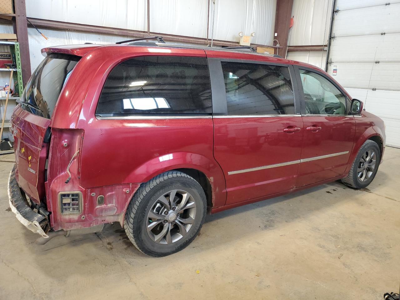 2011 Dodge Grand Caravan Crew - Image 3