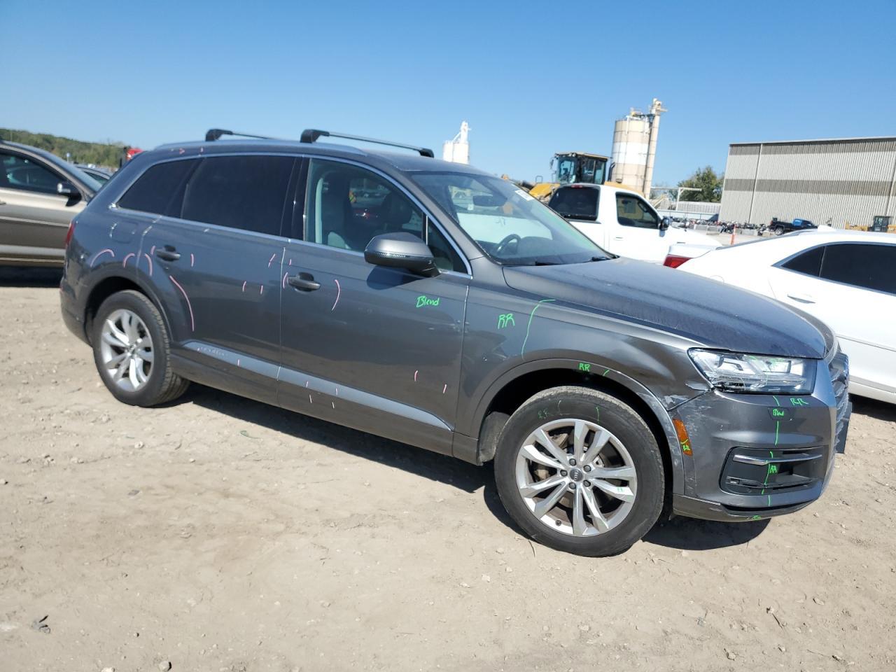 2017 Audi Q7 Premium Plus - Фото 4