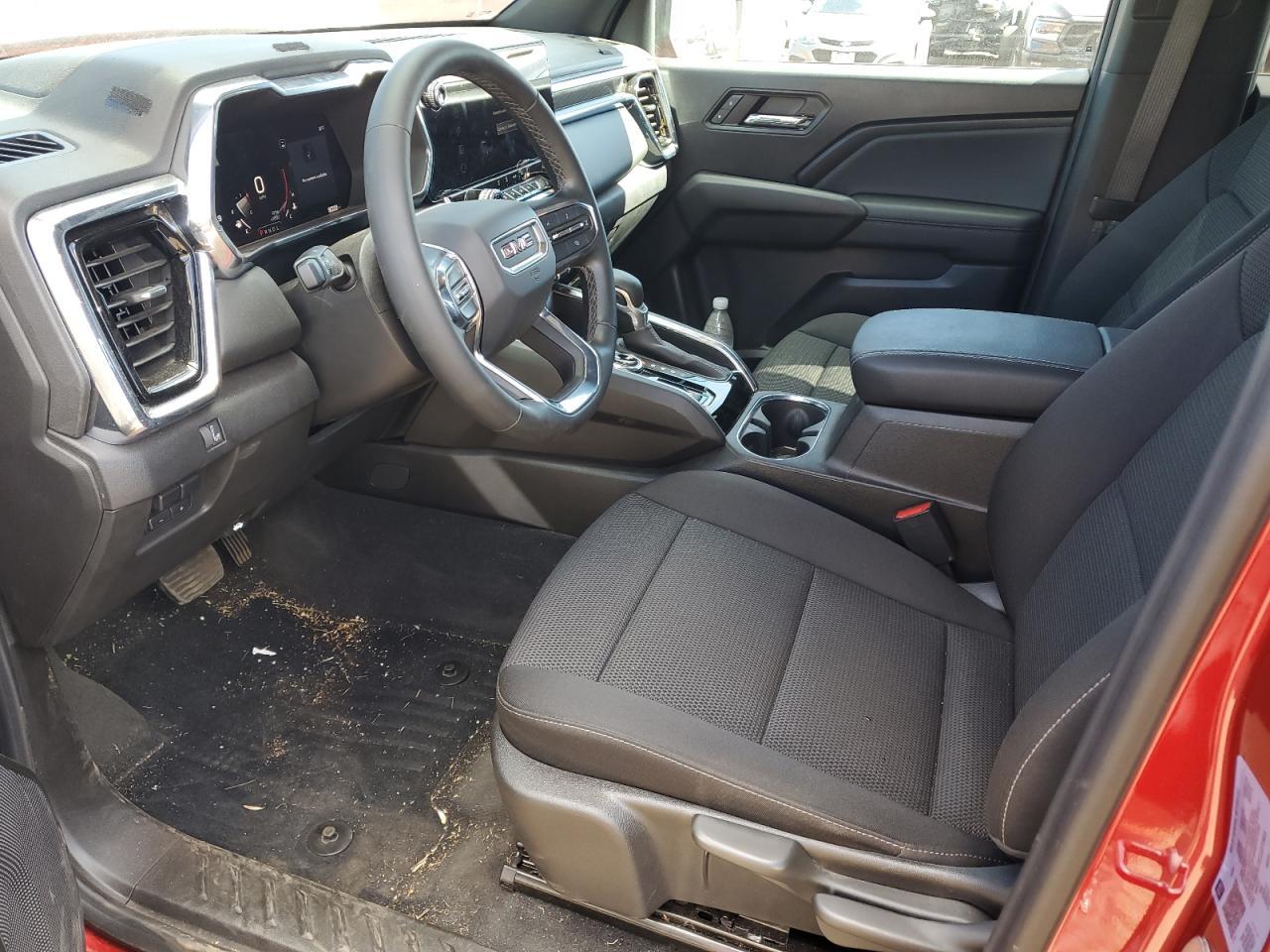 2025 GMC Canyon Elevation - Image 7