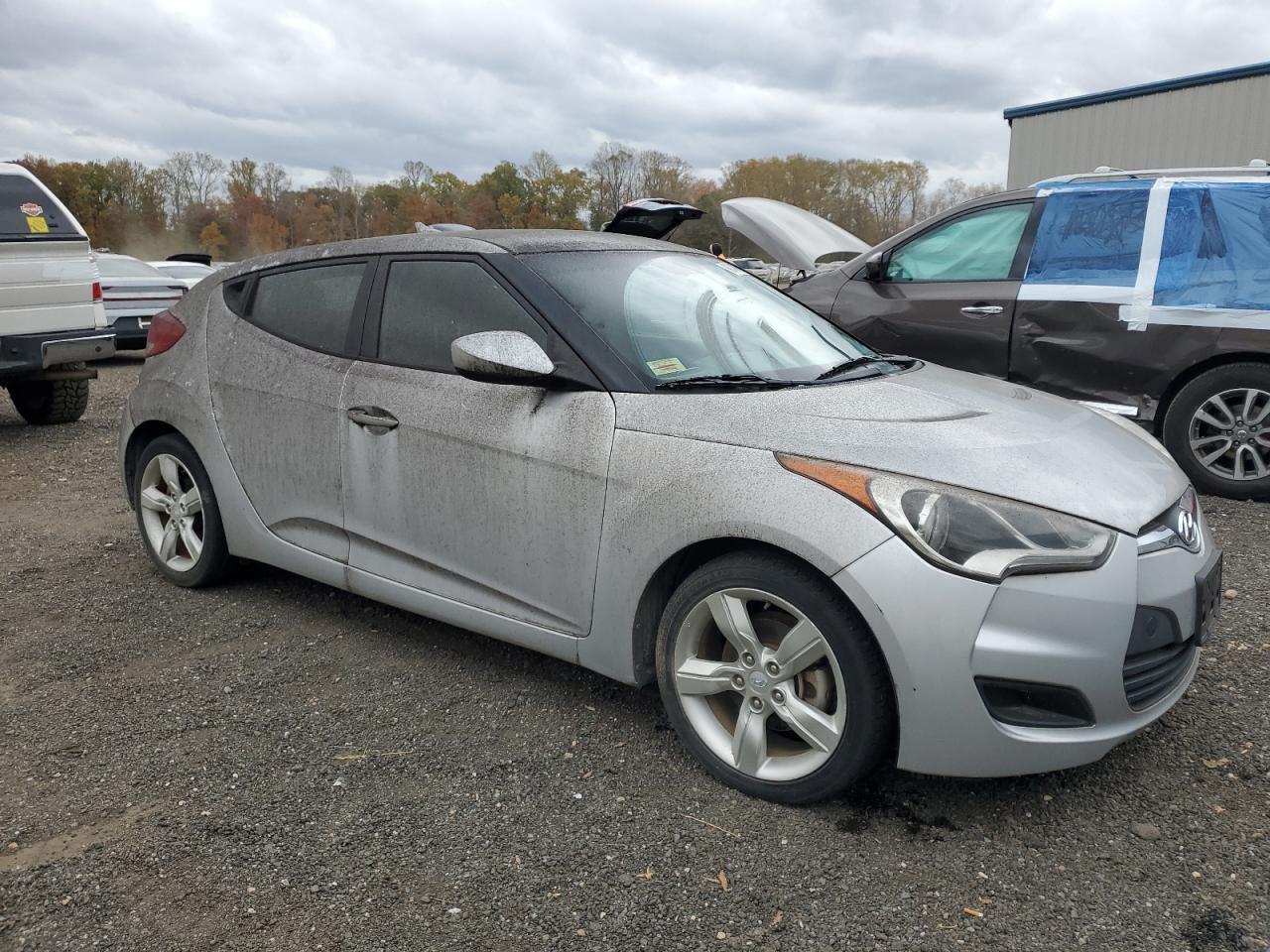 2015 Hyundai Veloster - Фото 4