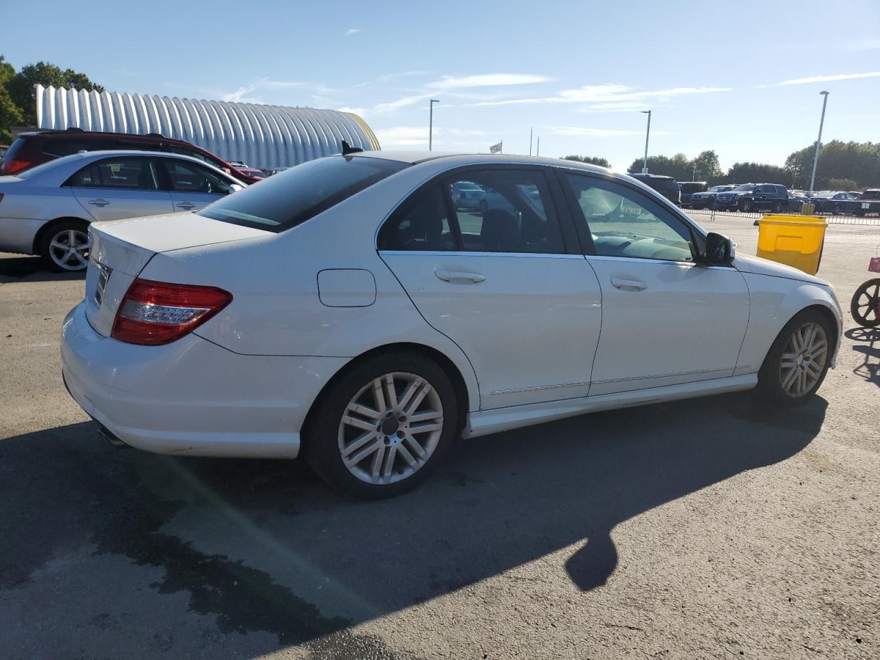 2008 Mercedes-Benz C 300 - Фото 3