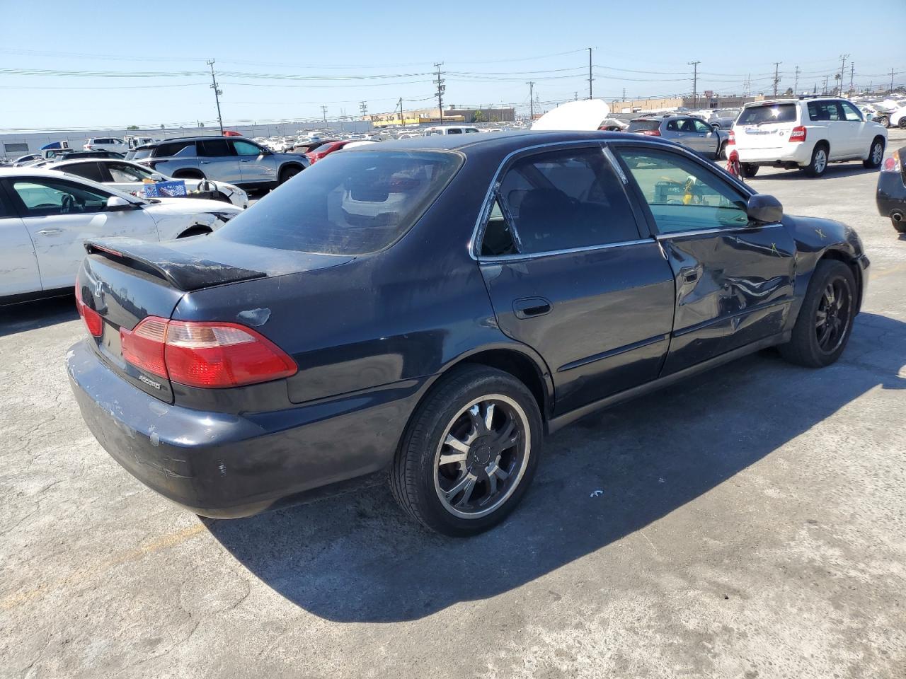 2000 Honda Accord Lx - Image 3