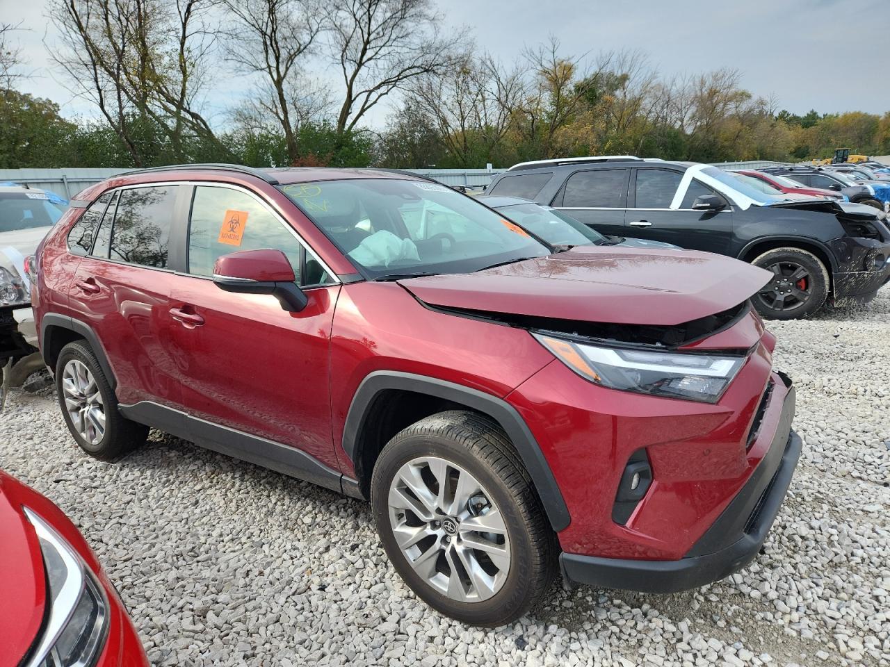 2025 Toyota Rav4 Xle Premium - Image 4