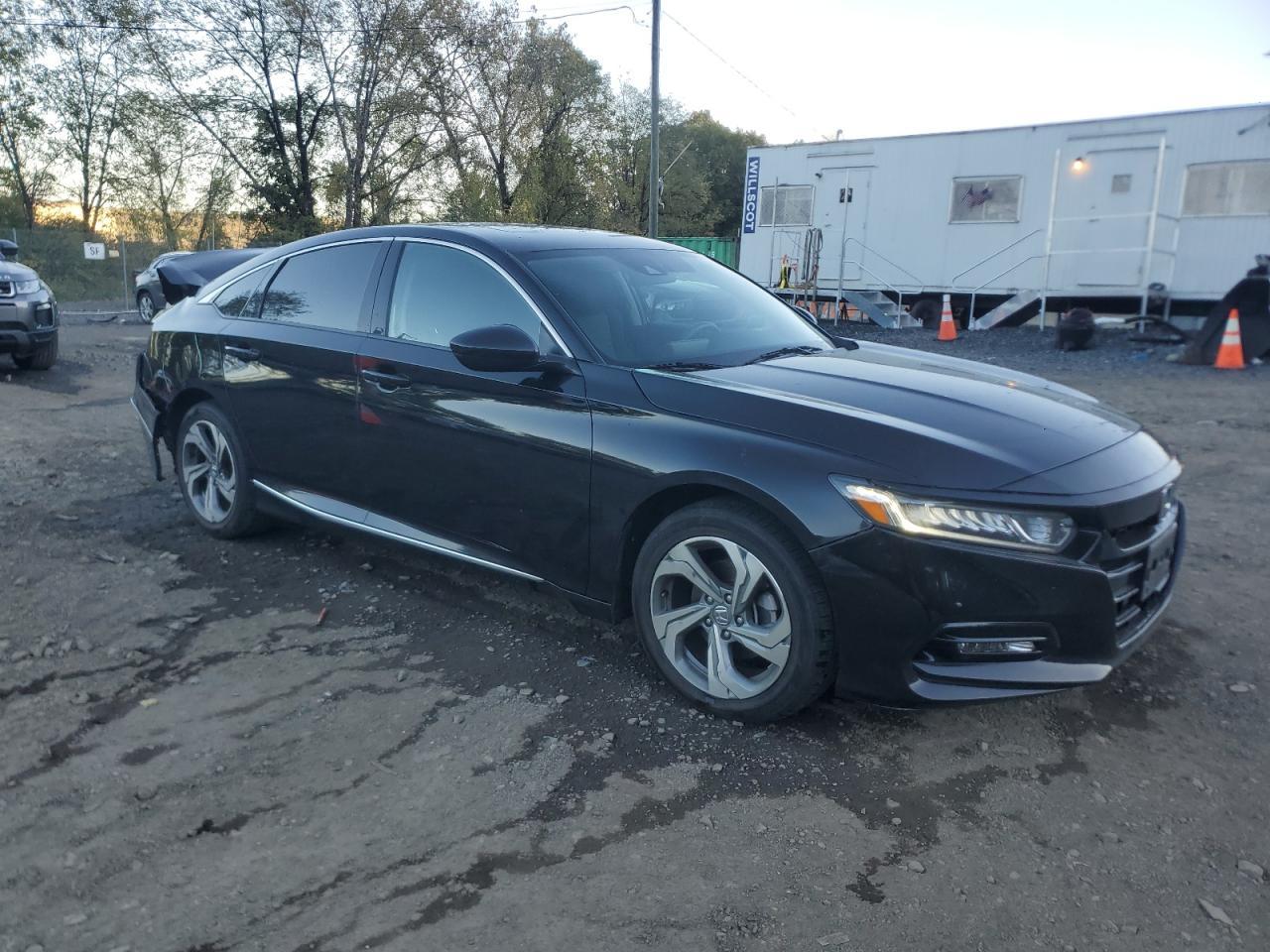 2019 Honda Accord Ex - Image 4