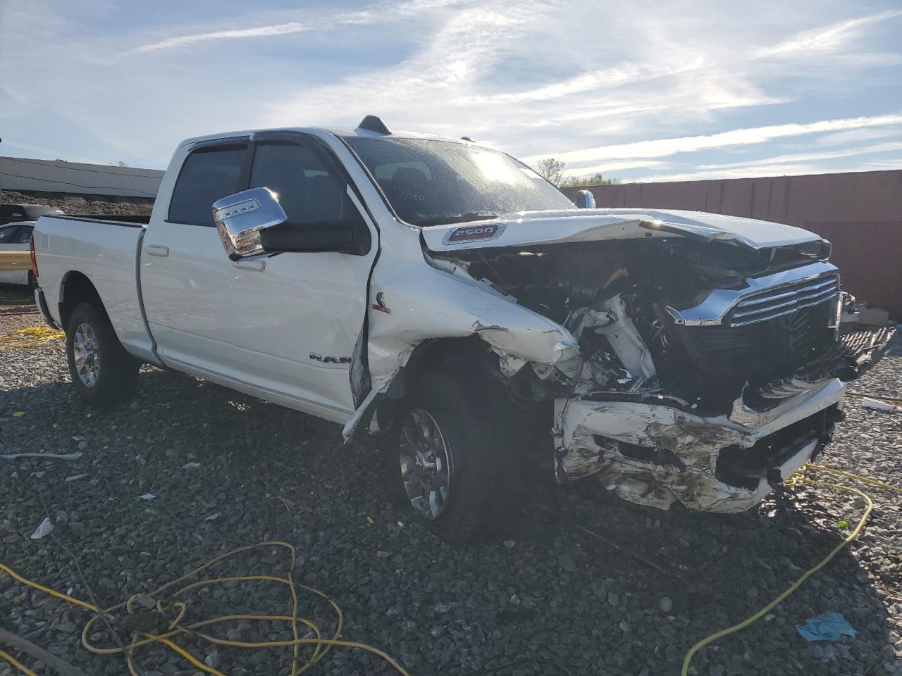 2023 Ram 2500 Laramie - Фото 4