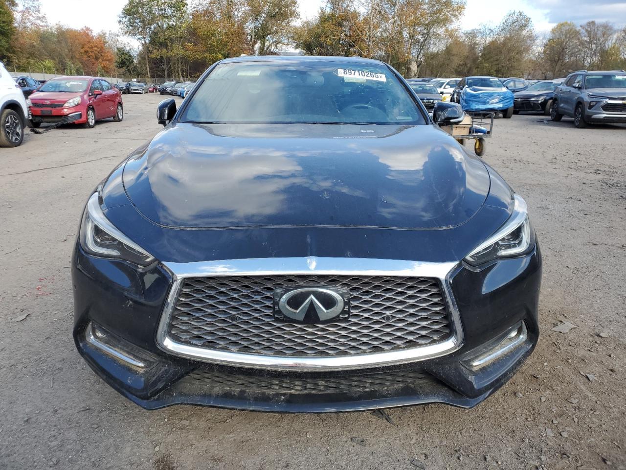 2017 Infiniti Q60 Premiu - Image 5