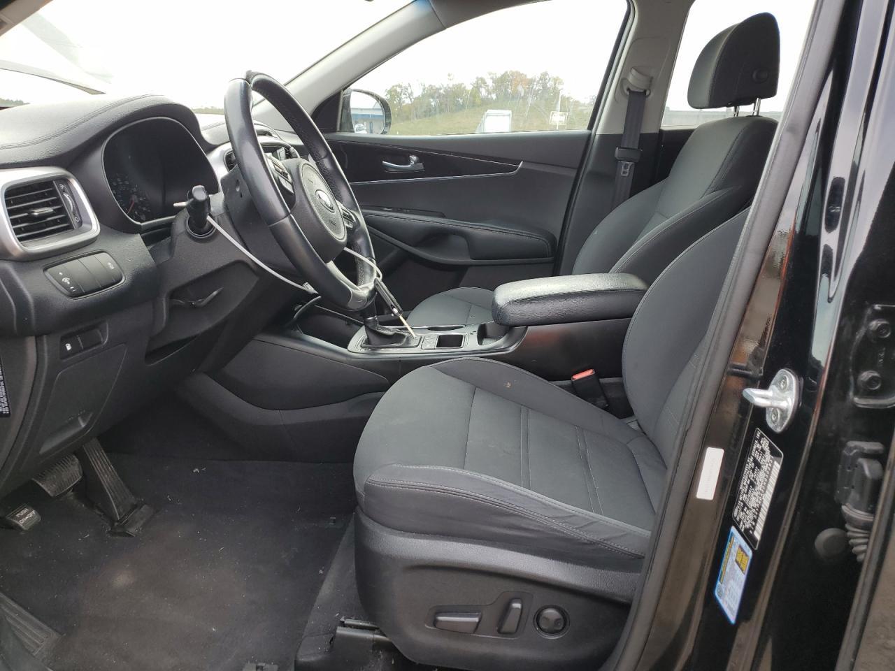 2017 Kia Sorento Lx - Image 7