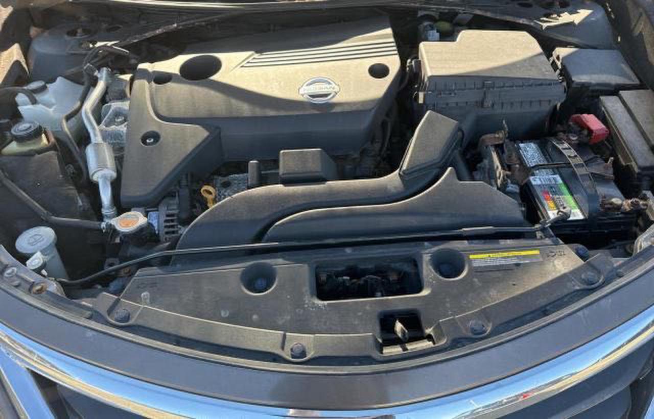 2014 Nissan Altima 2.5 - Image 7