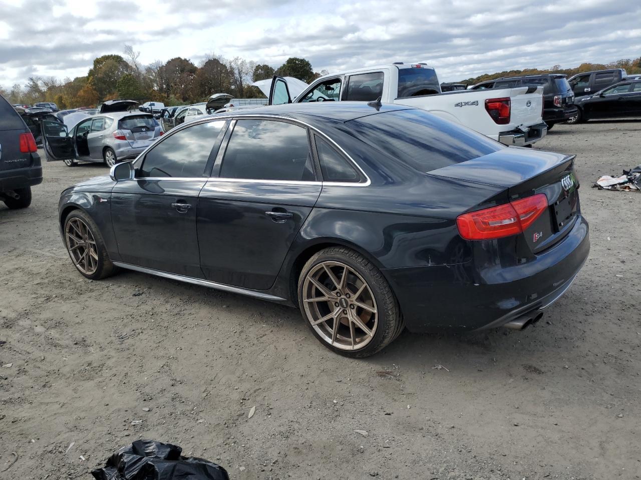 2014 Audi S4 Premium Plus - Image 2