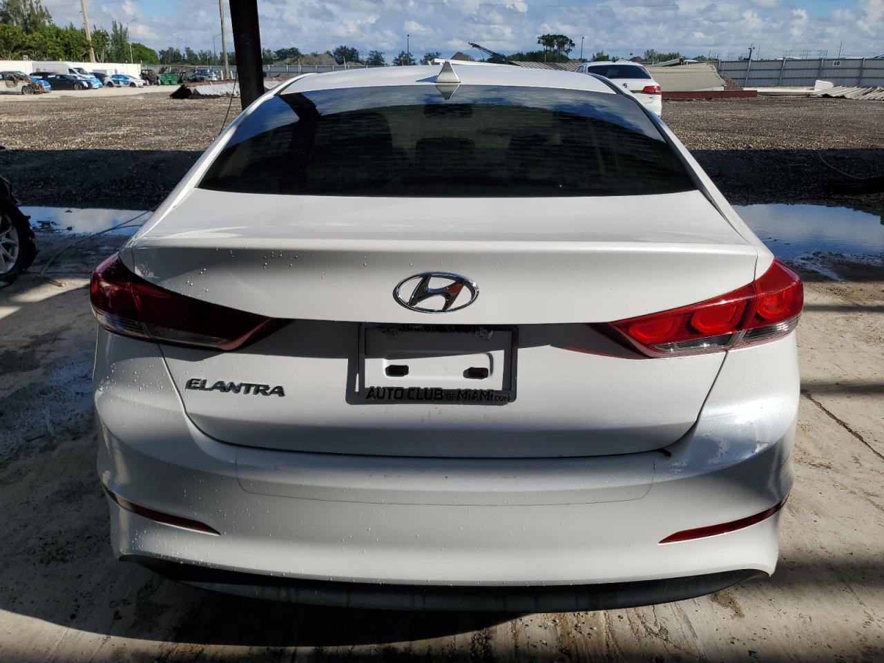 2018 Hyundai Elantra Sel - Фото 6
