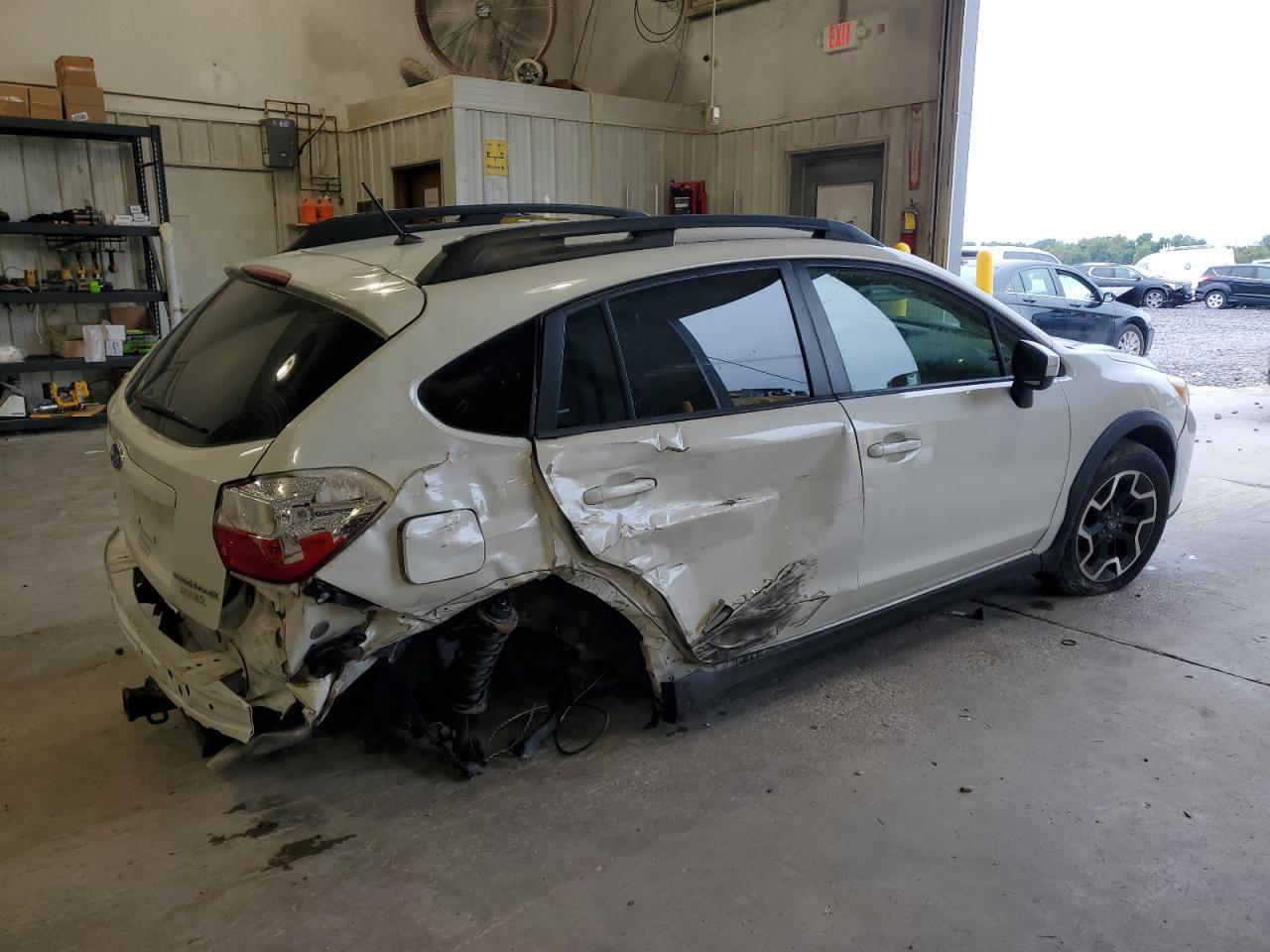 2017 Subaru Crosstrek Premium - Image 3