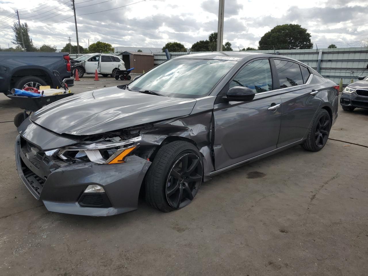 2019 Nissan Altima S