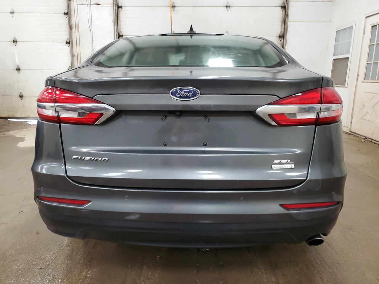 2020 Ford Fusion Sel - Фото 6