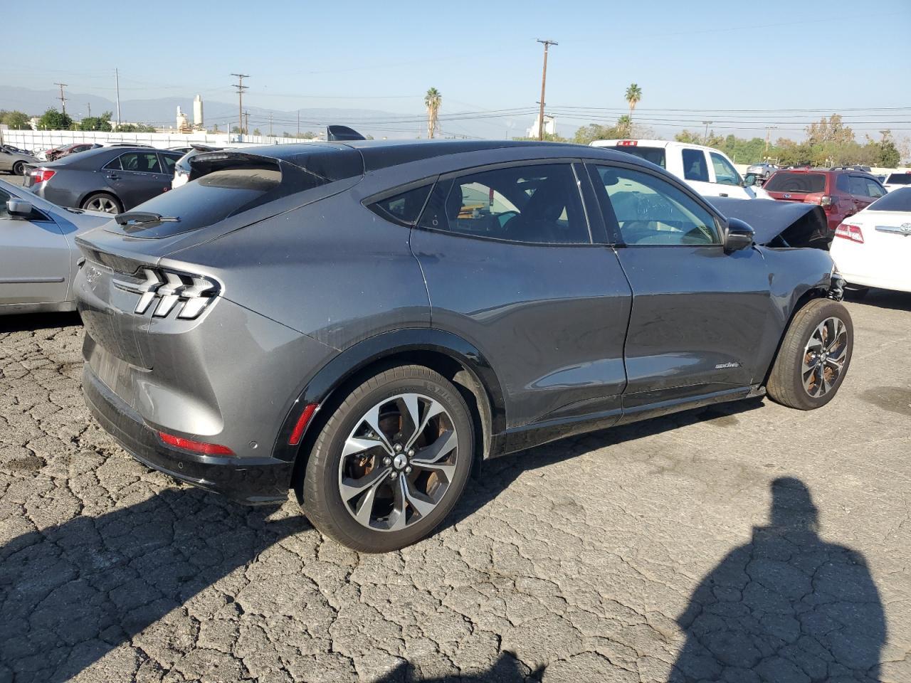 2023 Ford Mustang Mach-E Premium - Image 3