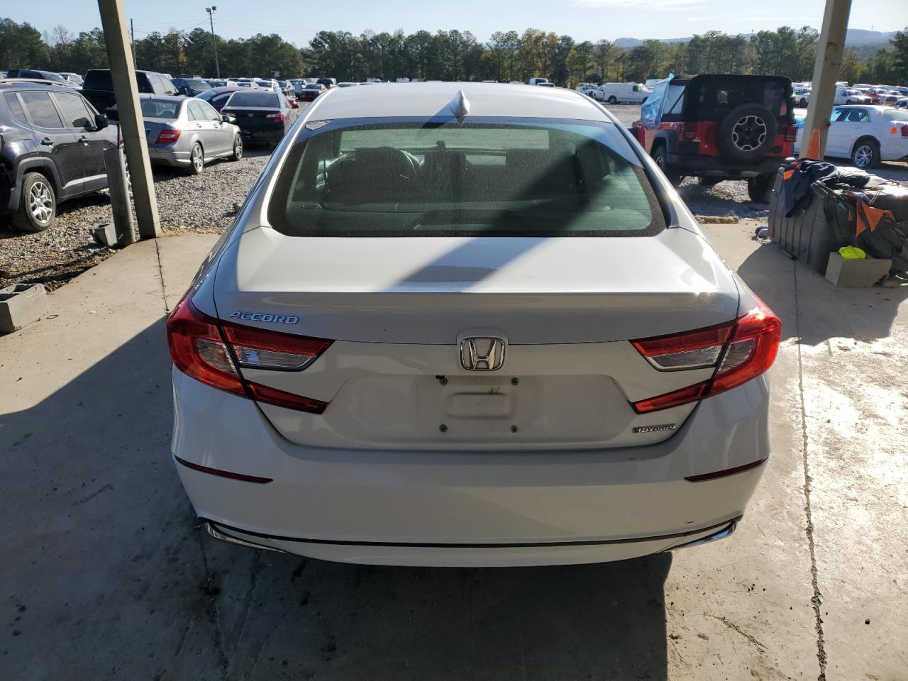 2018 Honda Accord Hybrid - Image 6