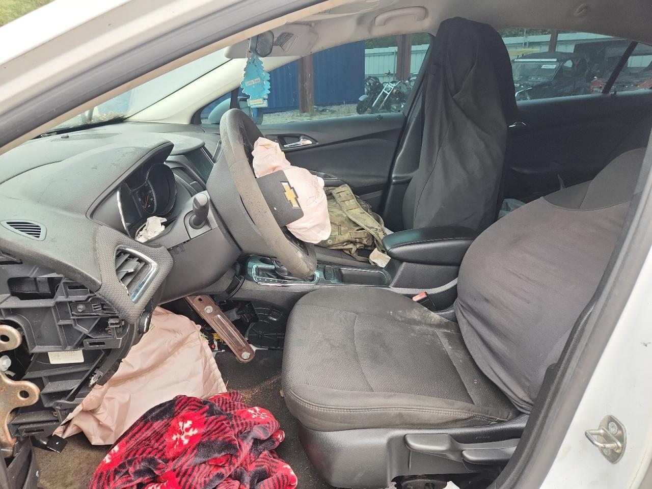 2017 Chevrolet Cruze Lt - Image 7