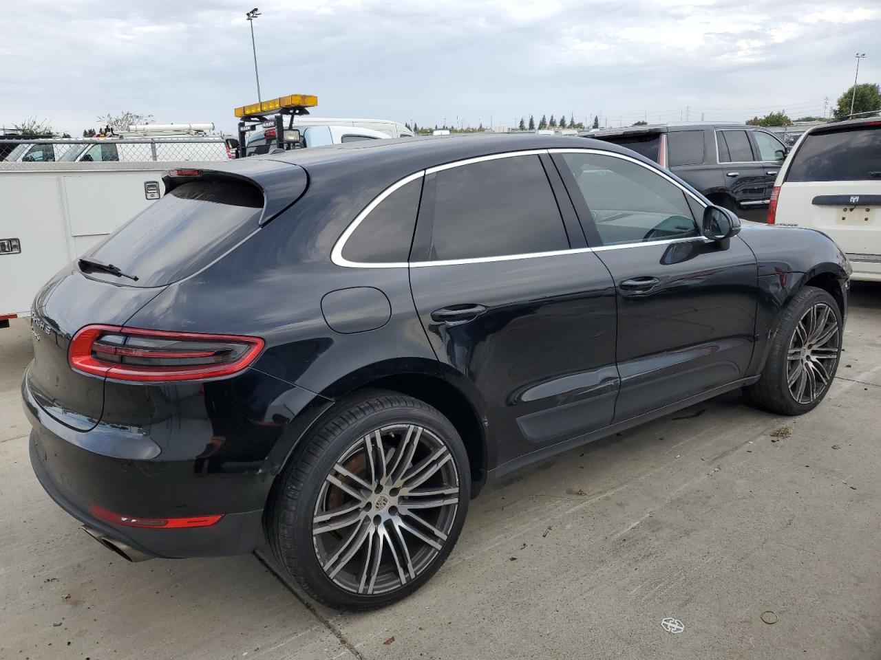 2017 Porsche Macan S - Фото 3