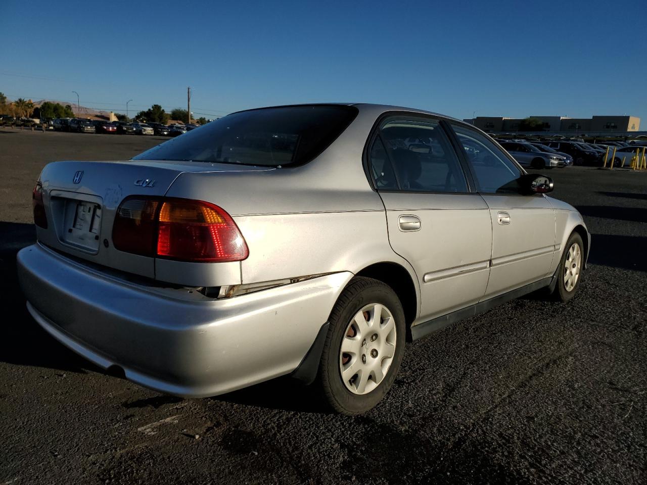 2000 Honda Civic Base - Фото 3