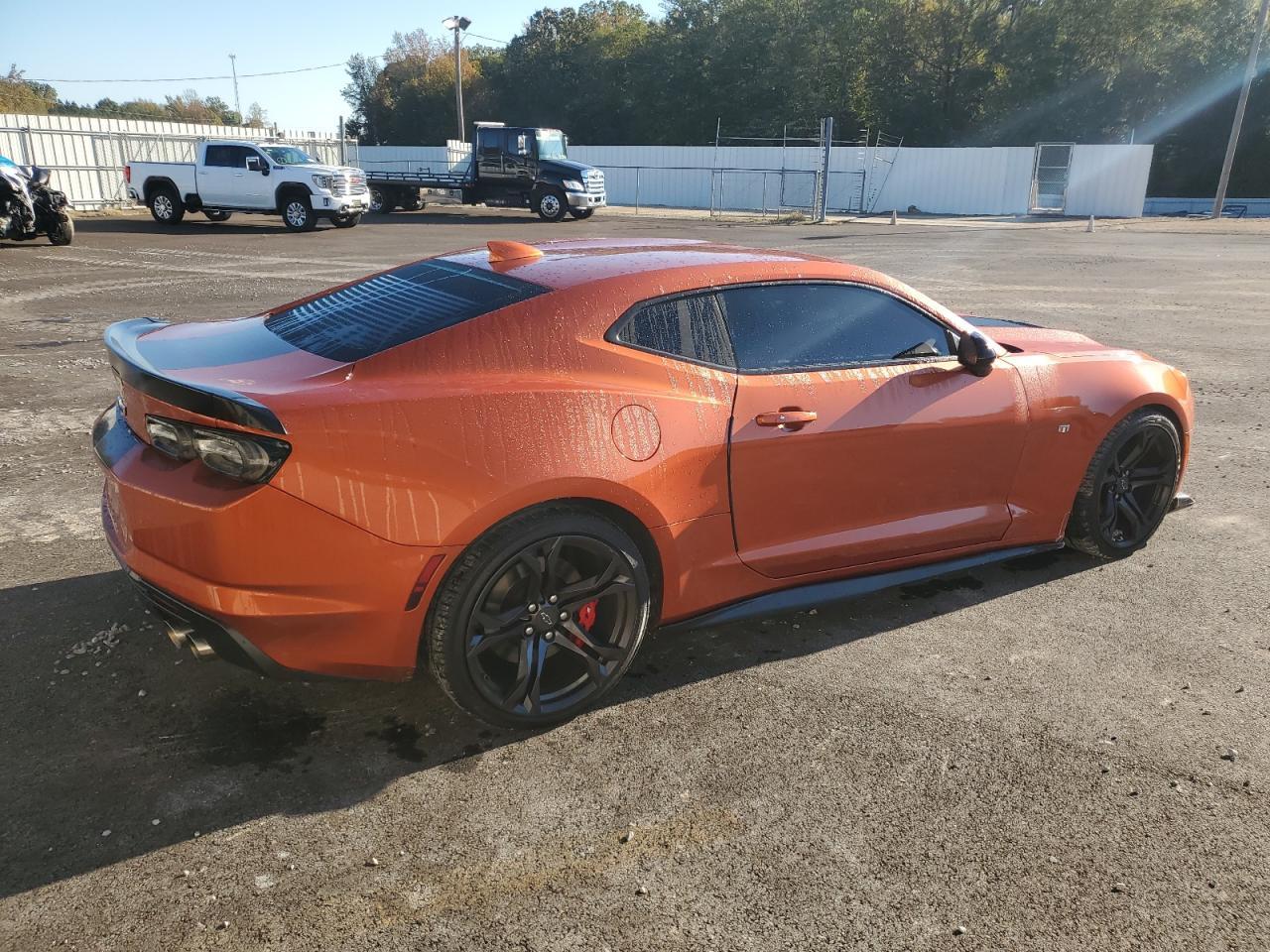 2022 Chevrolet Camaro Lt1 - Image 3