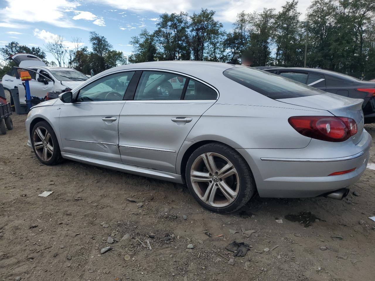 2010 Volkswagen Cc Sport - Image 2