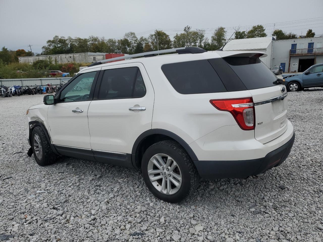 2012 Ford Explorer Xlt - Фото 2