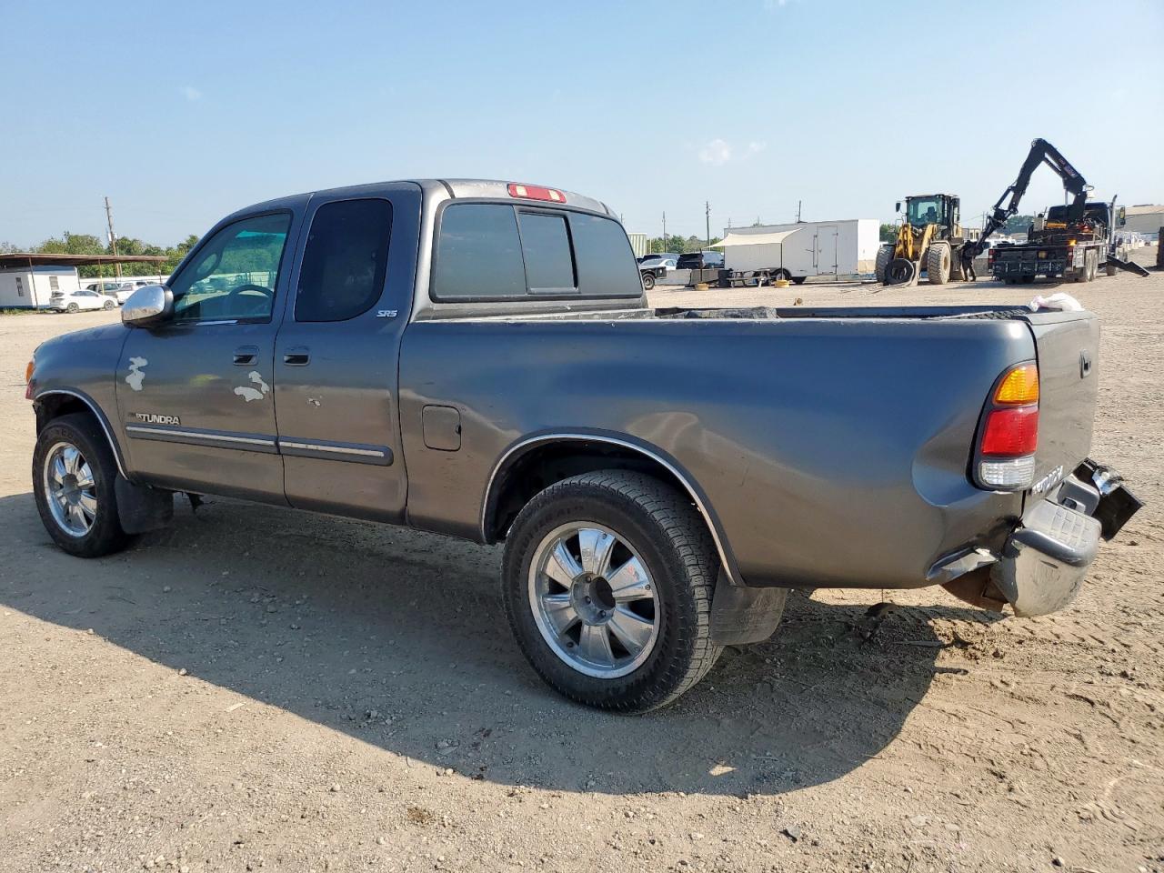 2003 Toyota Tundra Access Cab Sr5 - Image 2