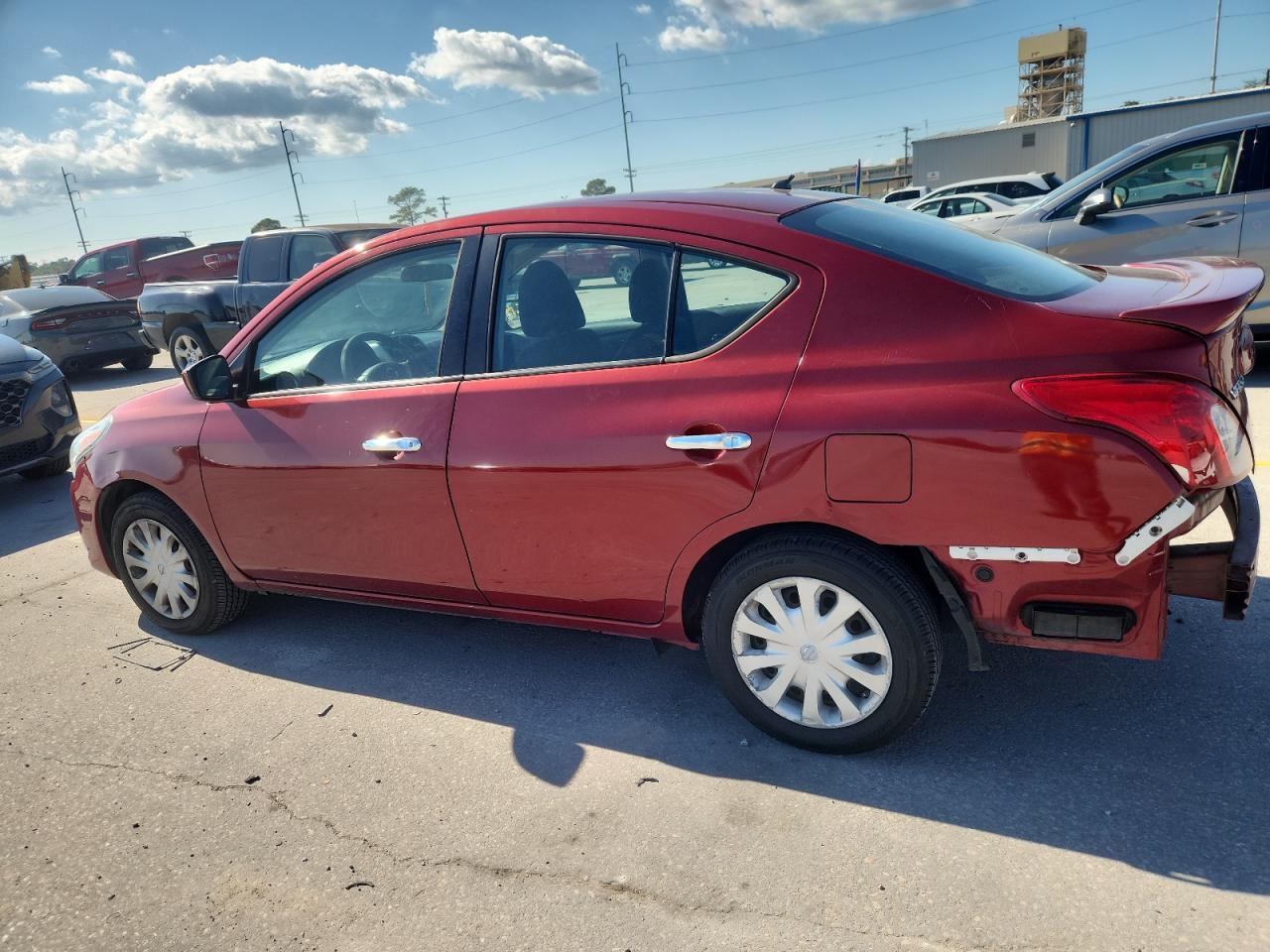 2016 Nissan Versa - Image 2