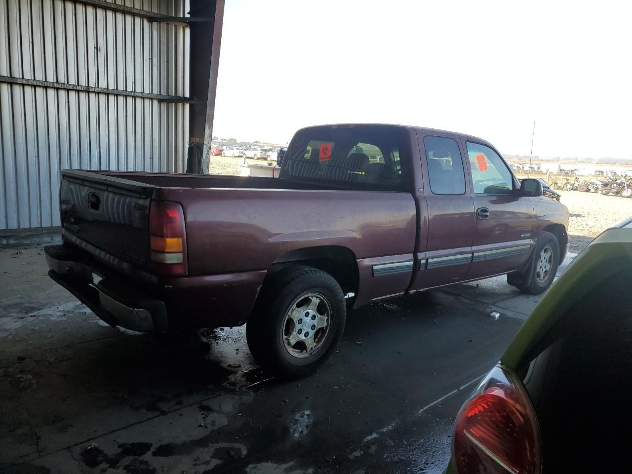 2001 Chevrolet Silverado C1500 - Фото 3