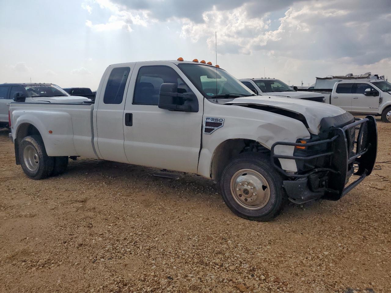 2008 Ford Super Duty F-350 W/S - Фото 4