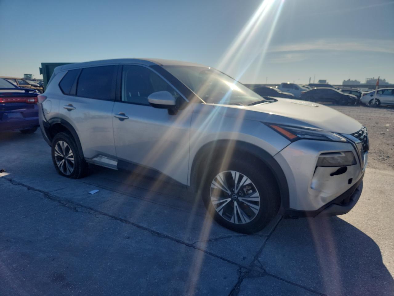 2023 Nissan Rogue Sv - Image 4