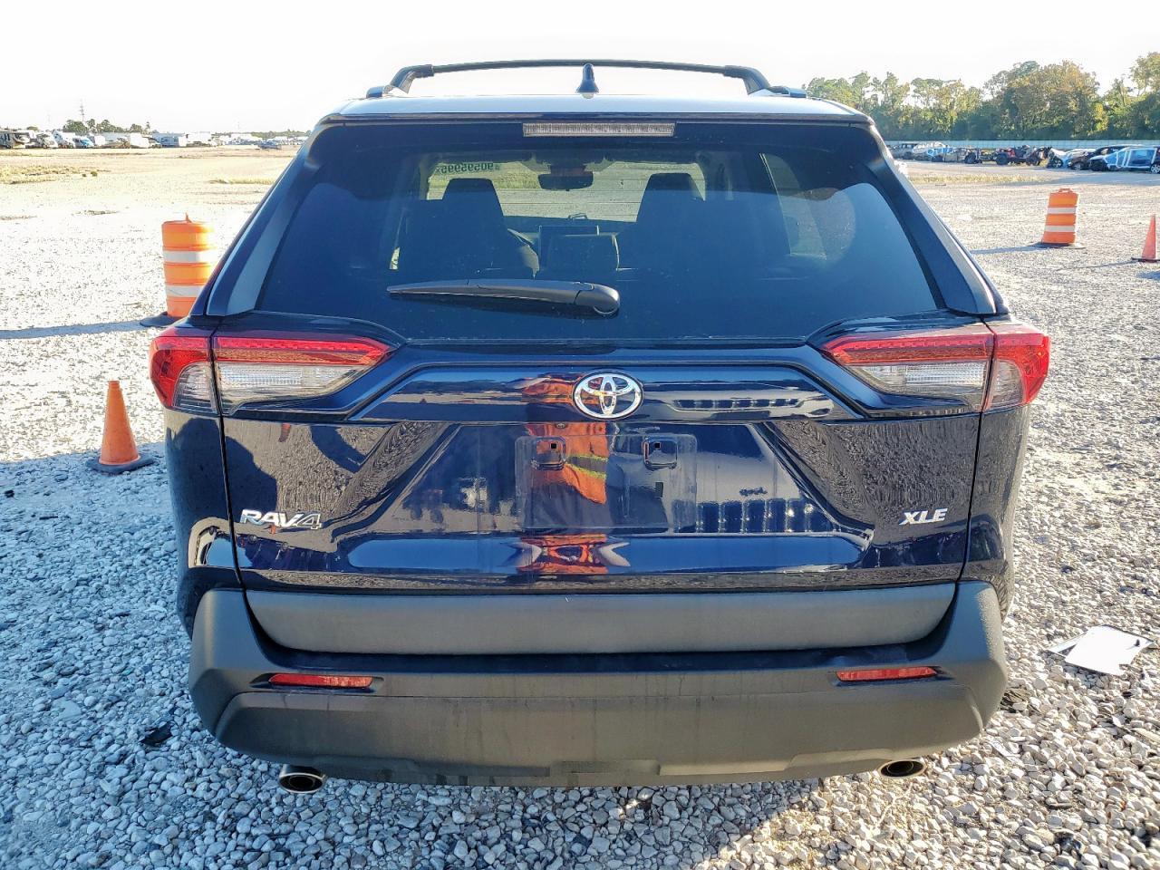 2023 Toyota Rav4 Xle - Image 6