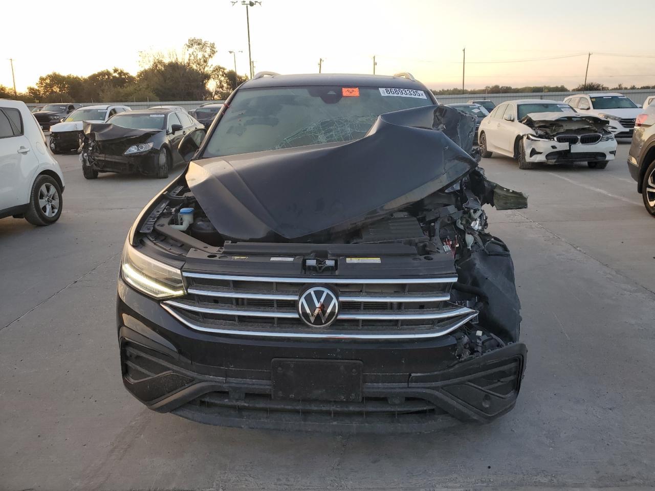 2024 Volkswagen Tiguan Se - Фото 5