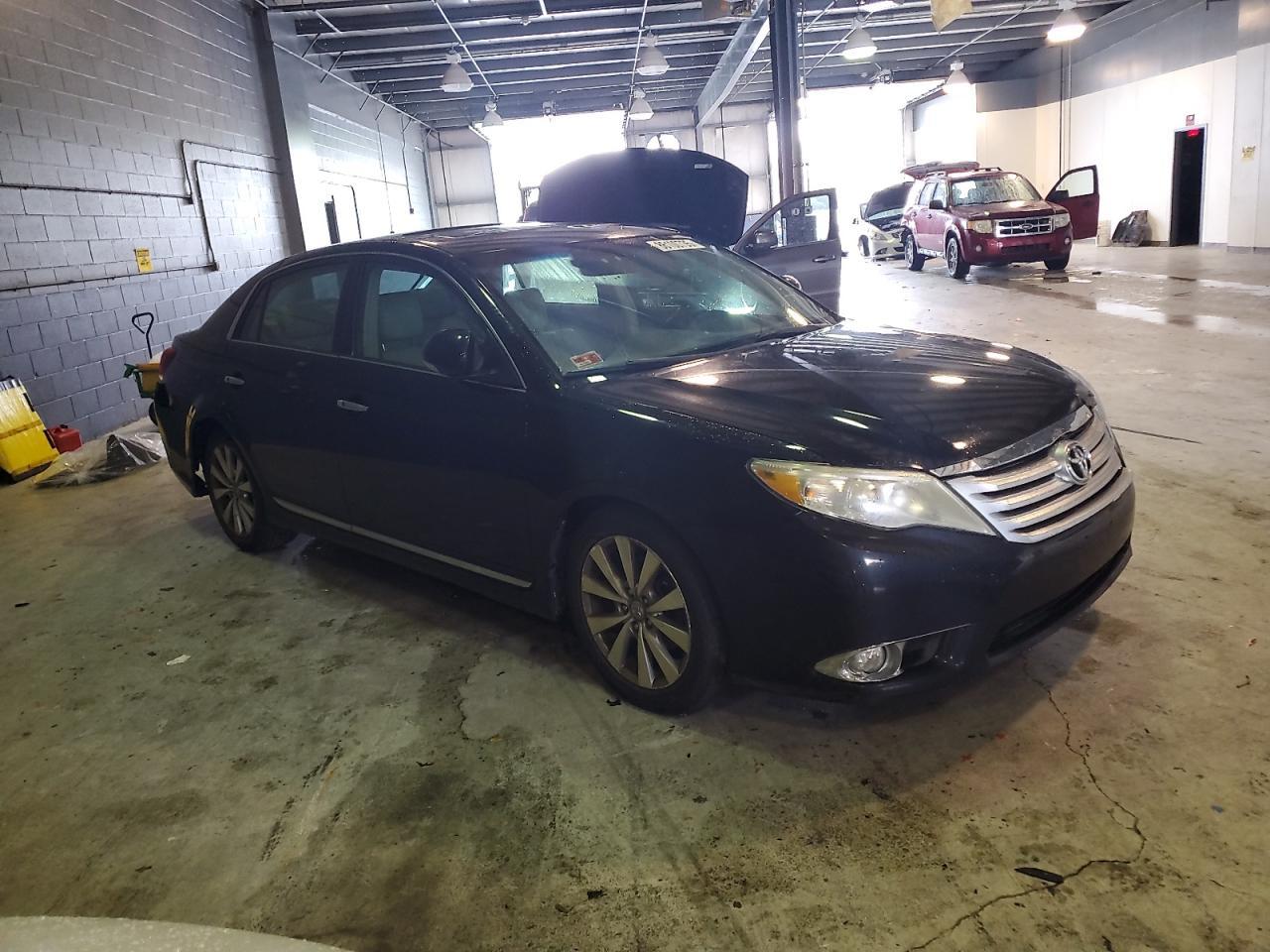 2012 Toyota Avalon Base - Фото 4