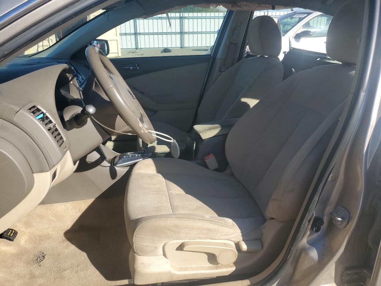 2011 Nissan Altima Base - Image 7