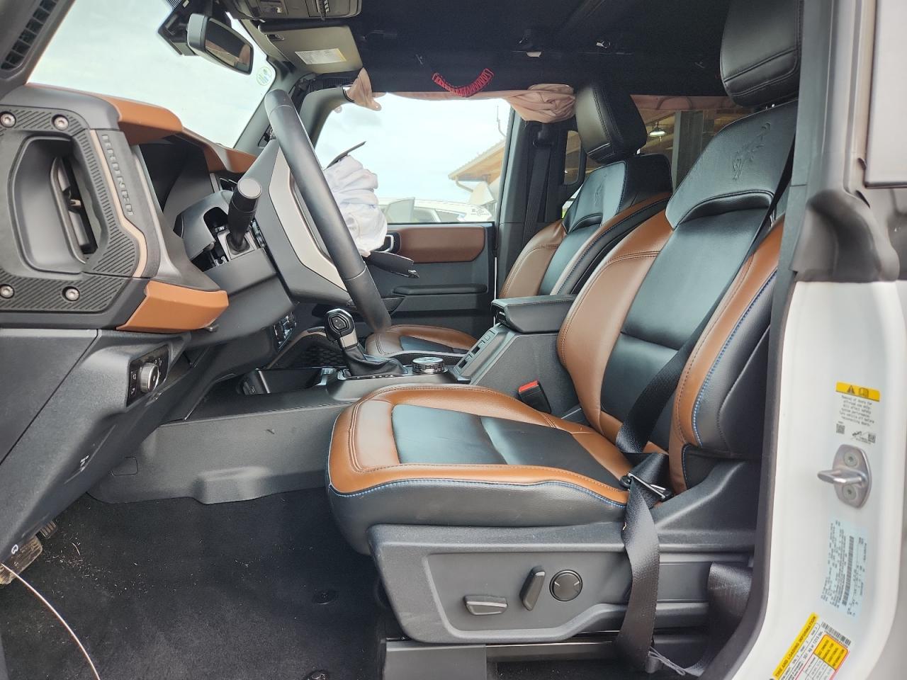 2024 Ford Bronco Outer Banks - Фото 7